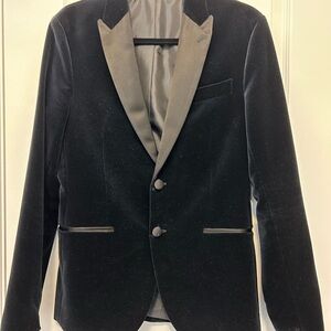 ZARA Man Black Velvet Blazer | Size 38 (US)